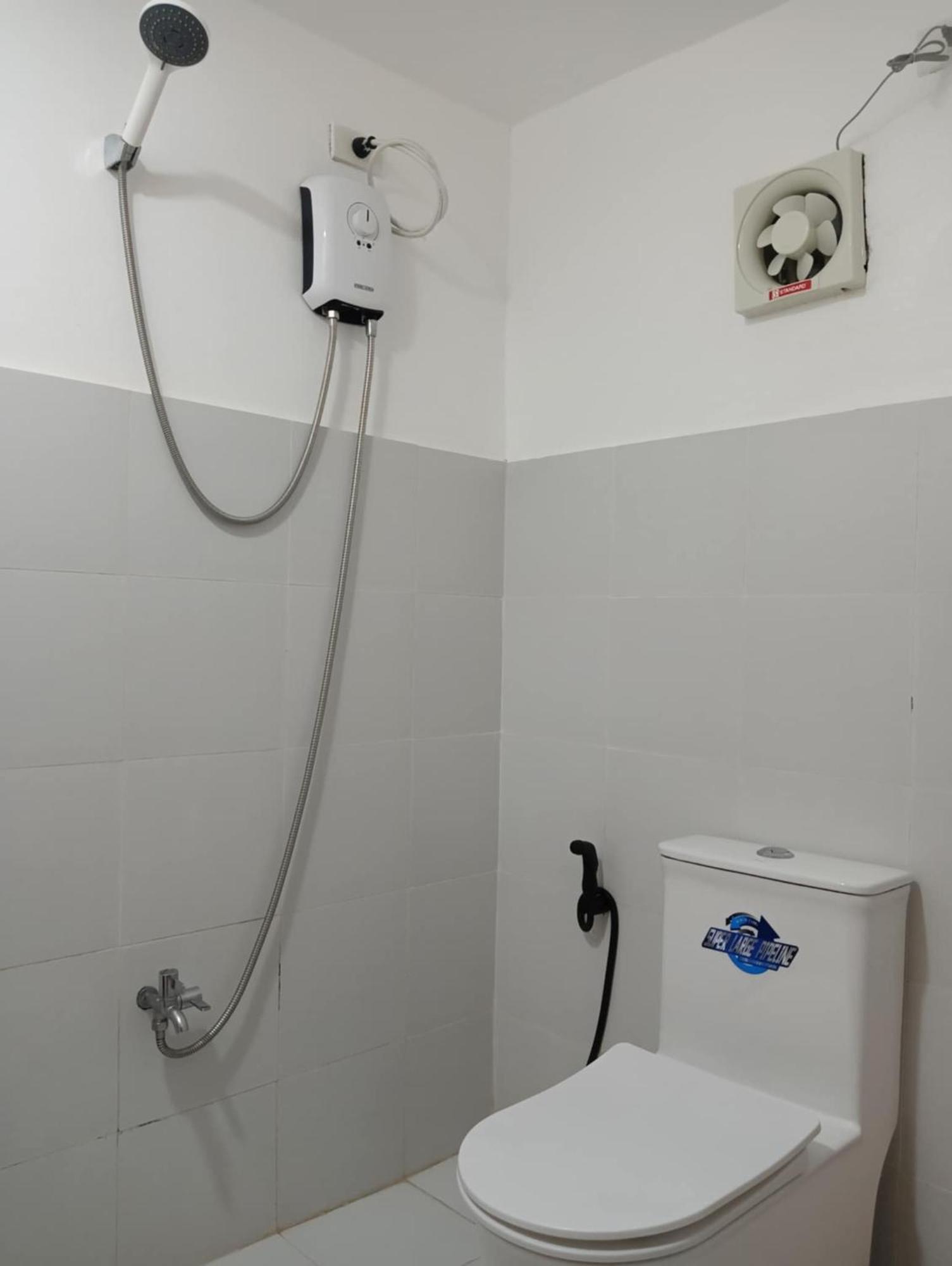 Ennas Place Coron Zimmer foto